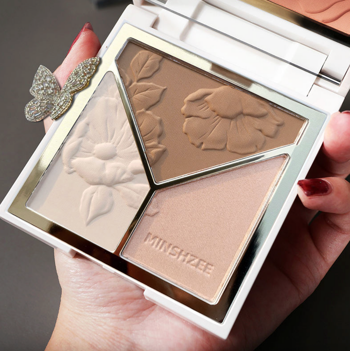 3-in-1 Highlight Contour Palette – Matte & Shimmer Powder Cream Concealer Corrector OEM Makeup